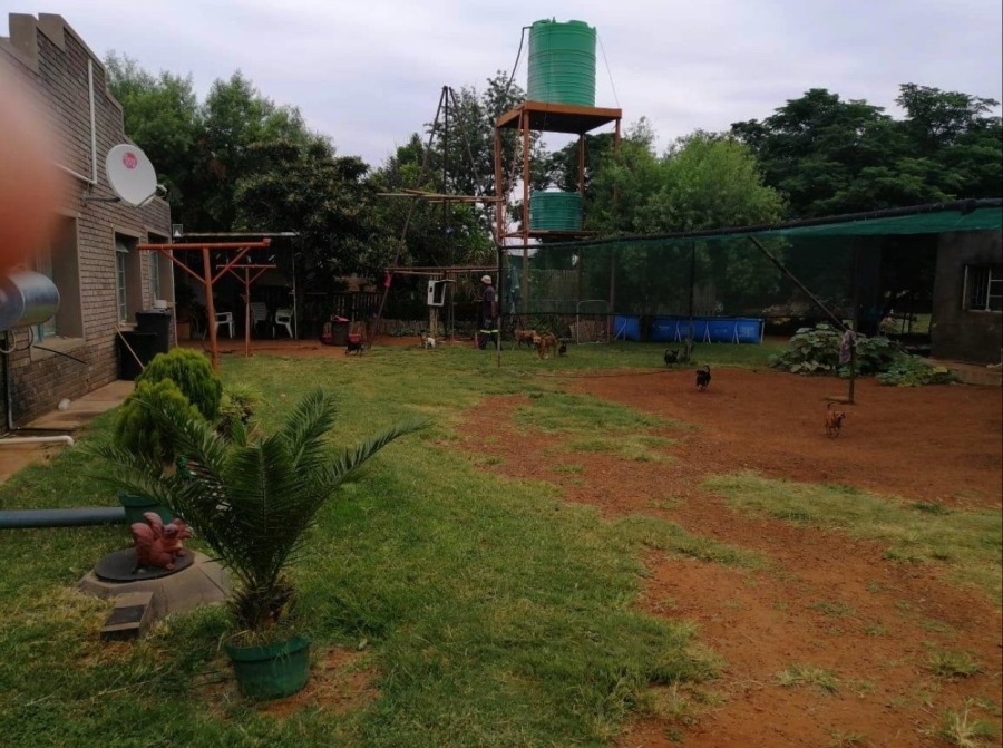 3 Bedroom Property for Sale in Kuruman Rural Northern Cape